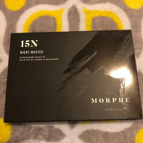 Make Up - Picture 3 of 6